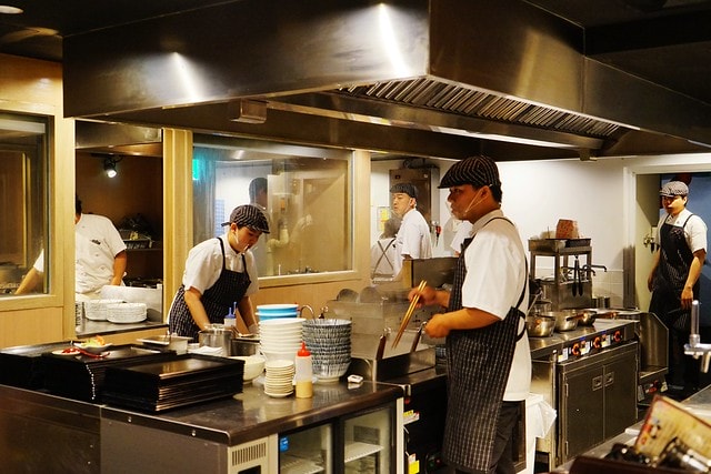 20251102-u1zh5 20251102-u1zh5