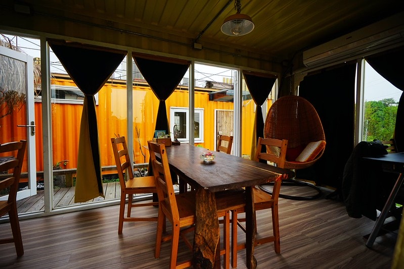 20251102-v9y92 20251102-v9y92