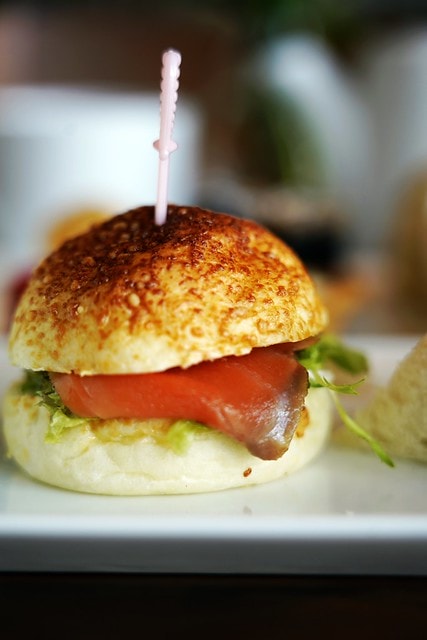 20251102-21kvm 20251102-21kvm