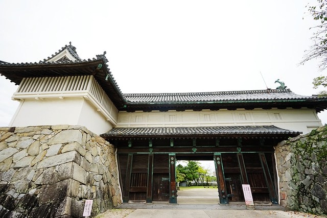 20251102-57t0y 20251102-57t0y