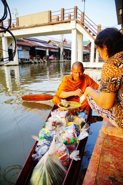 20251102-8b3oc 20251102-8b3oc