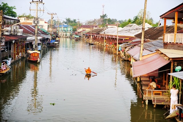 20251102-8ndub 20251102-8ndub