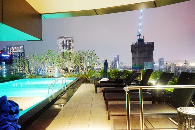 20251102-8svjk 20251102-8svjk