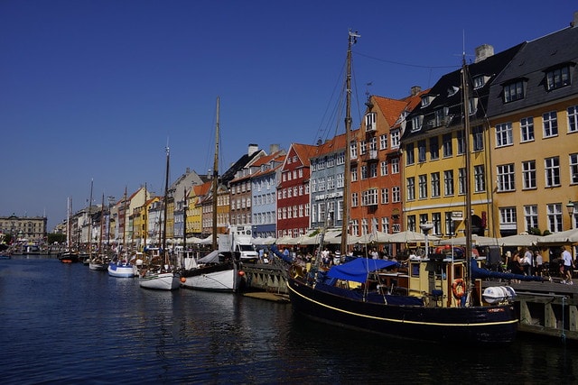 20251102-b9pv4 20251102-b9pv4