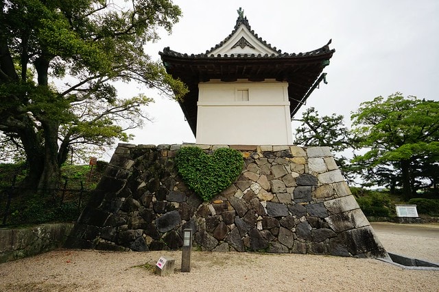 20251102-bit98 20251102-bit98