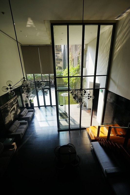 20251102-l6tw1 20251102-l6tw1