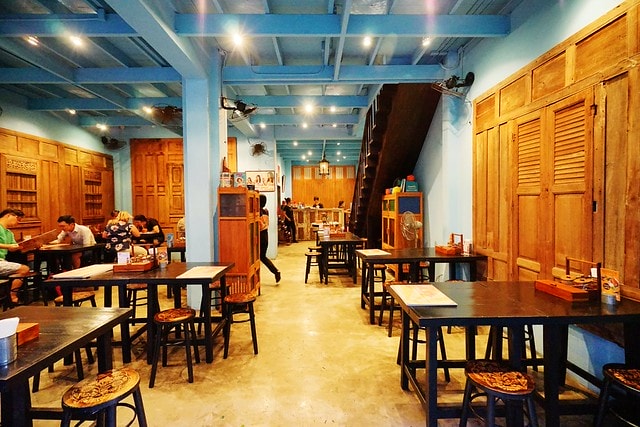 20251102-nqk3q 20251102-nqk3q