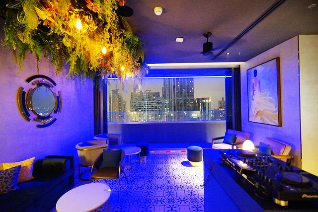 20251102-ph4we 20251102-ph4we