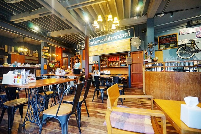 20251102-qygx7 20251102-qygx7