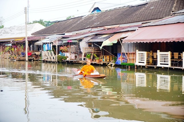 20251102-r1ujg 20251102-r1ujg