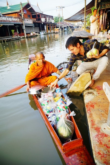 20251102-u62fm 20251102-u62fm