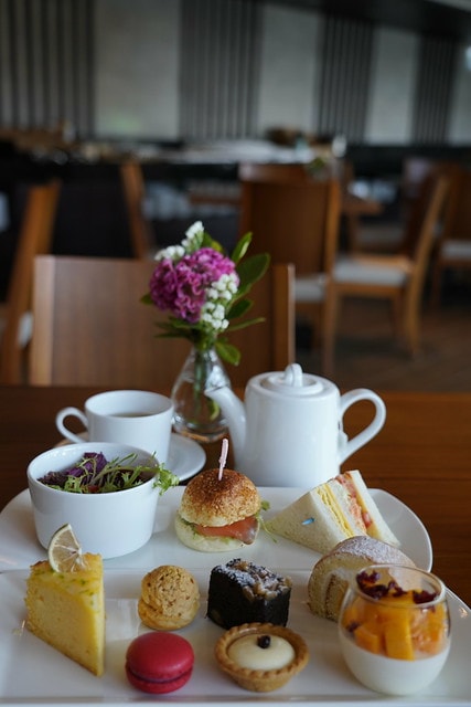 20251102-urv8j 20251102-urv8j