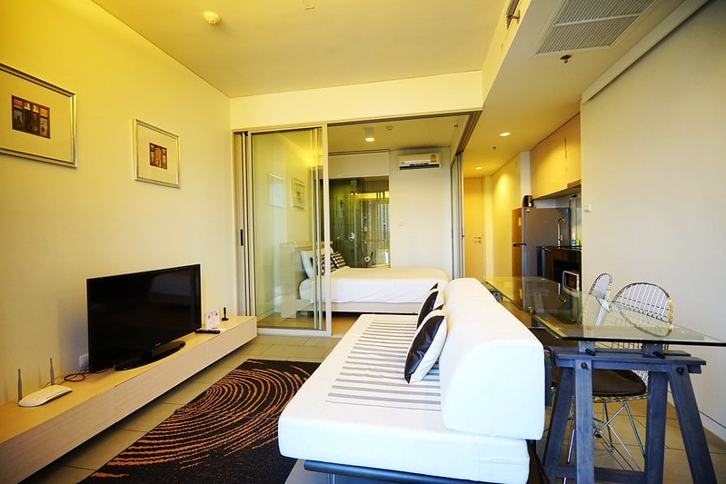 20251102-vkzd6 20251102-vkzd6