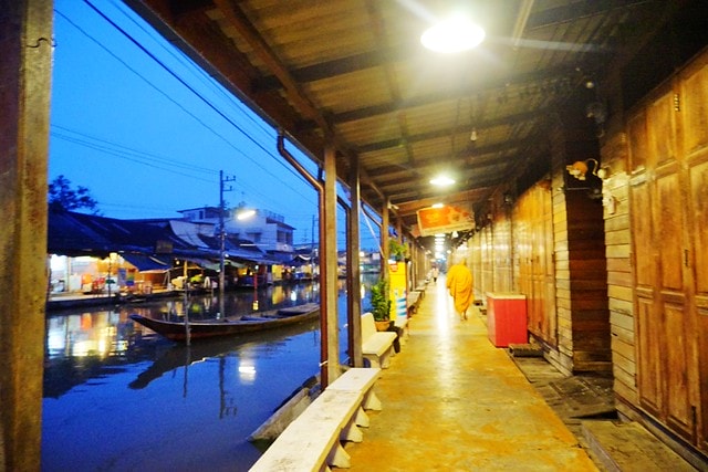 20251102-vvit9 20251102-vvit9