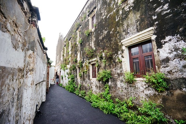 20251102-xi4zg 20251102-xi4zg