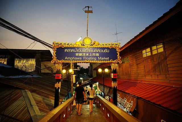 20251102-z0nry 20251102-z0nry