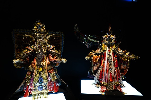 20251102-2uog7 20251102-2uog7