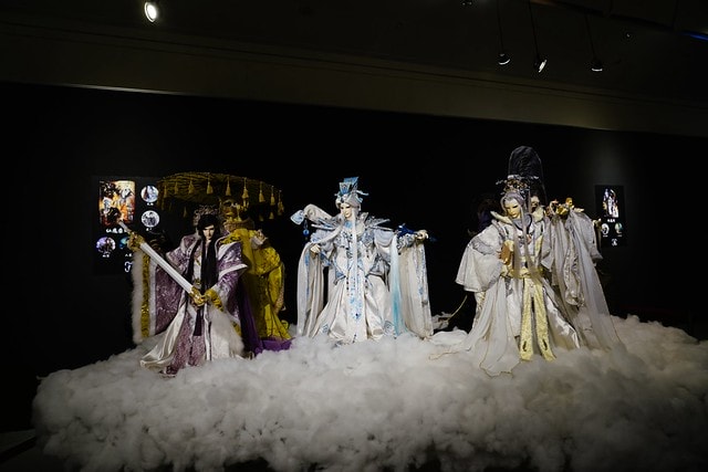 20251102-3zwjh 20251102-3zwjh