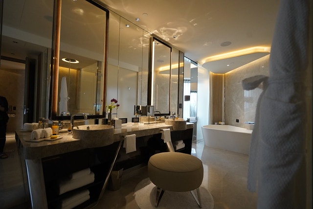 20251102-iapxf 20251102-iapxf