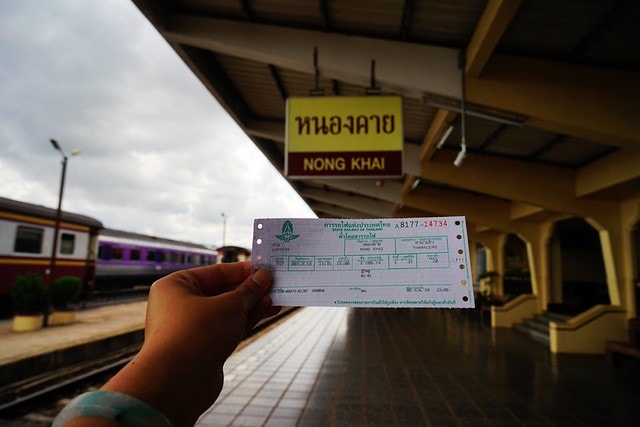 20251102-n5qpg 20251102-n5qpg