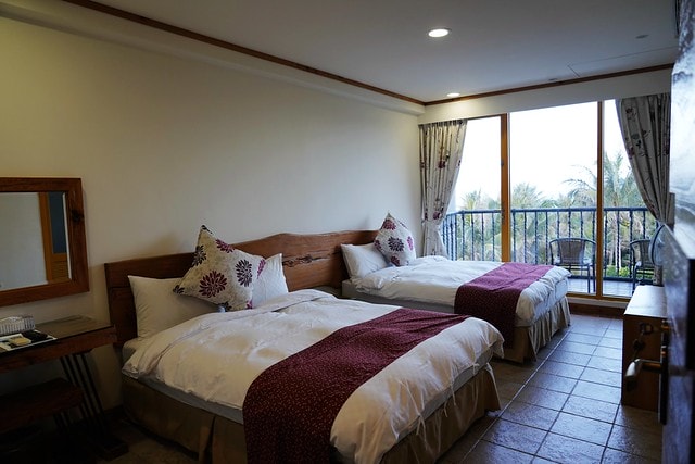 20251102-wxbfv 20251102-wxbfv