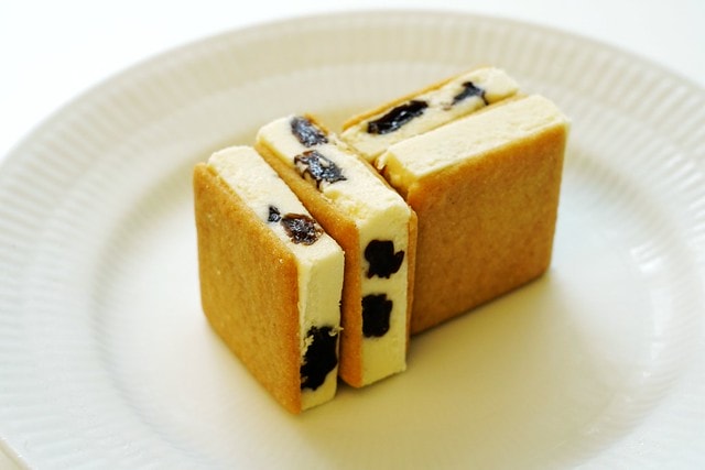 20251102-hy9bp 20251102-hy9bp