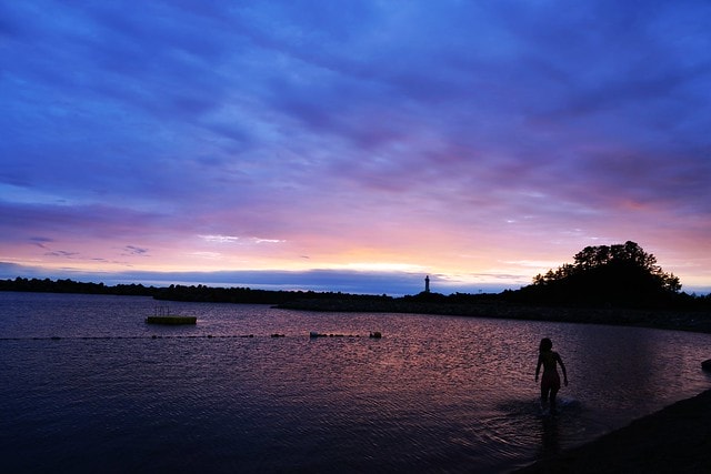 20251102-o74re 20251102-o74re