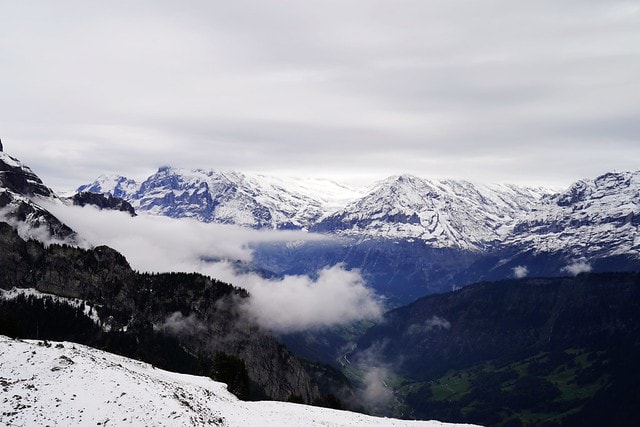 20251102-9gsza 20251102-9gsza