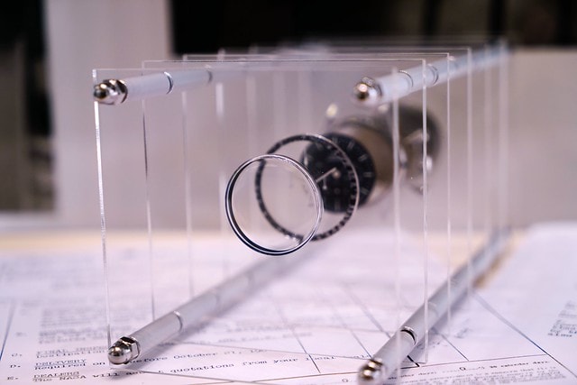 20251102-l63ym 20251102-l63ym