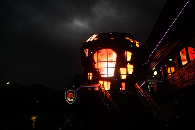 20251102-nm0yq 20251102-nm0yq