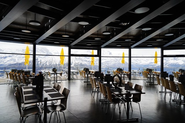 20251102-vnzkl 20251102-vnzkl