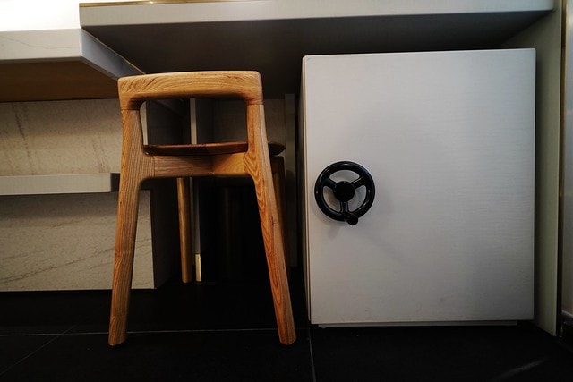 20251102-1e7kx 20251102-1e7kx