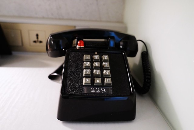 20251102-fln6v 20251102-fln6v