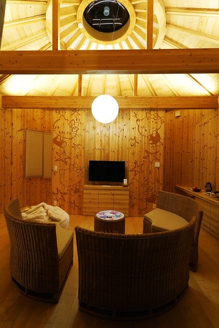 20251102-0tpxi 20251102-0tpxi