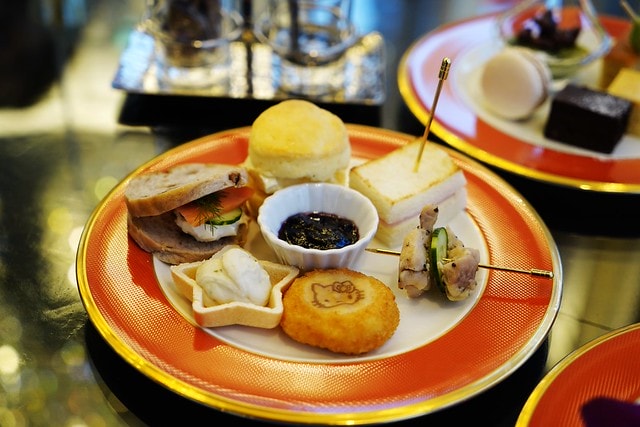 20251102-811dr 20251102-811dr