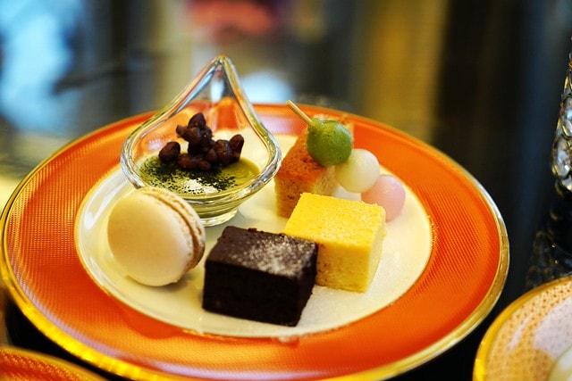 20251102-a2z7k 20251102-a2z7k