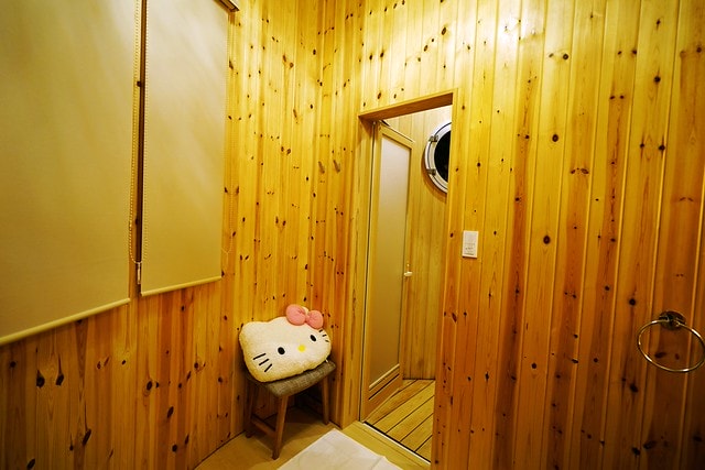 20251102-bee86 20251102-bee86