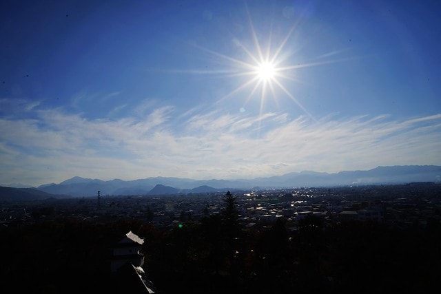 20251102-l52uy 20251102-l52uy