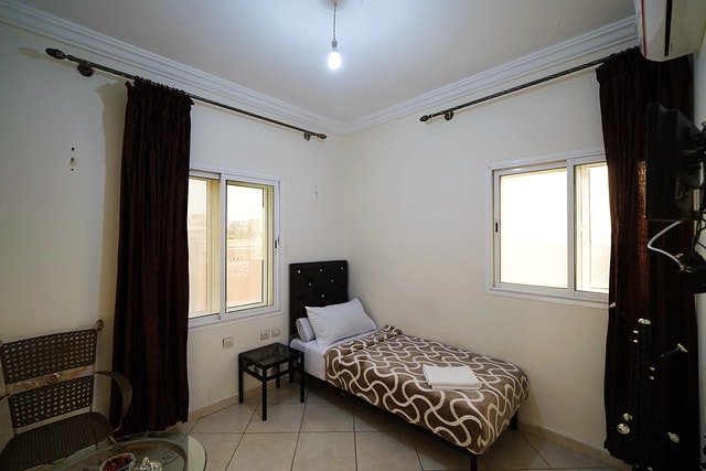 20251102-z1gjl 20251102-z1gjl