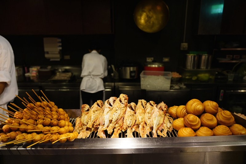 20251102-c0of4 20251102-c0of4