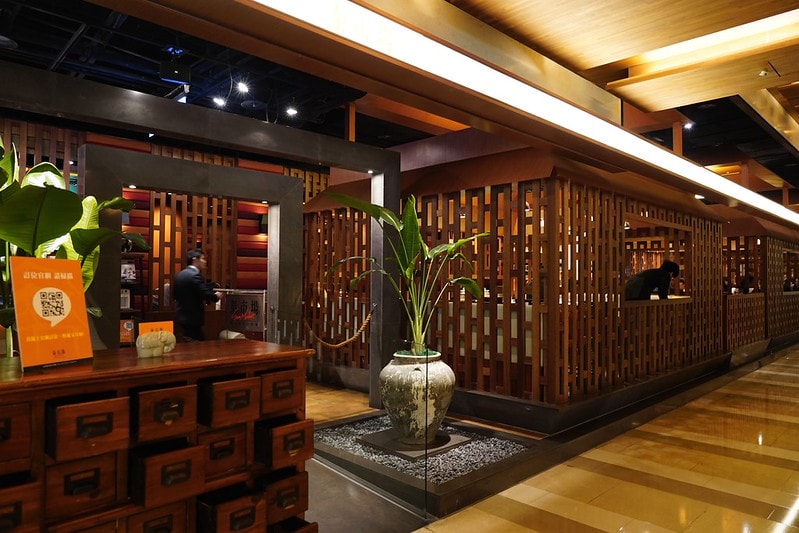 20251102-gja3a 20251102-gja3a