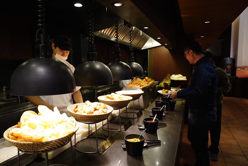 20251102-y45cd 20251102-y45cd