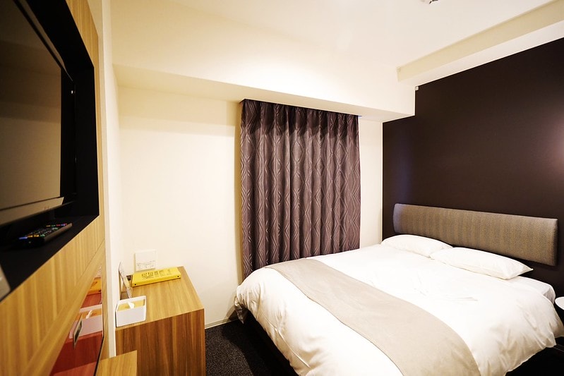 20251102-2rnwz 20251102-2rnwz