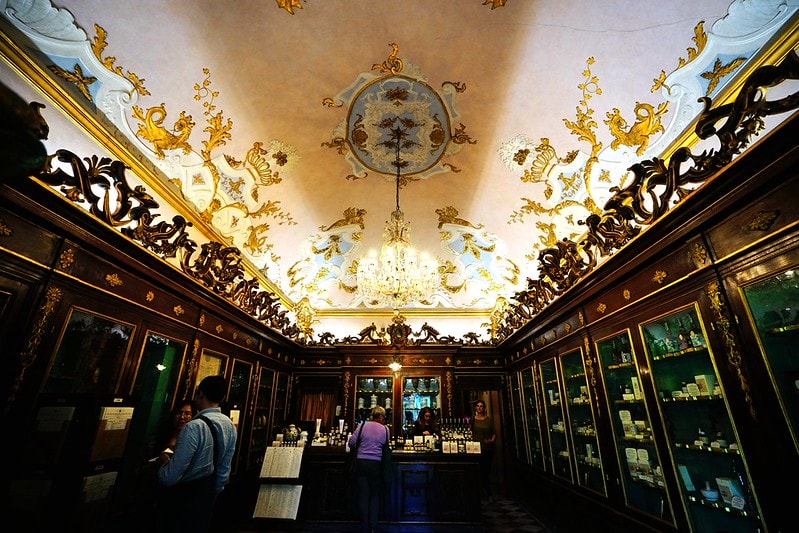 20251102-9zrf6 20251102-9zrf6