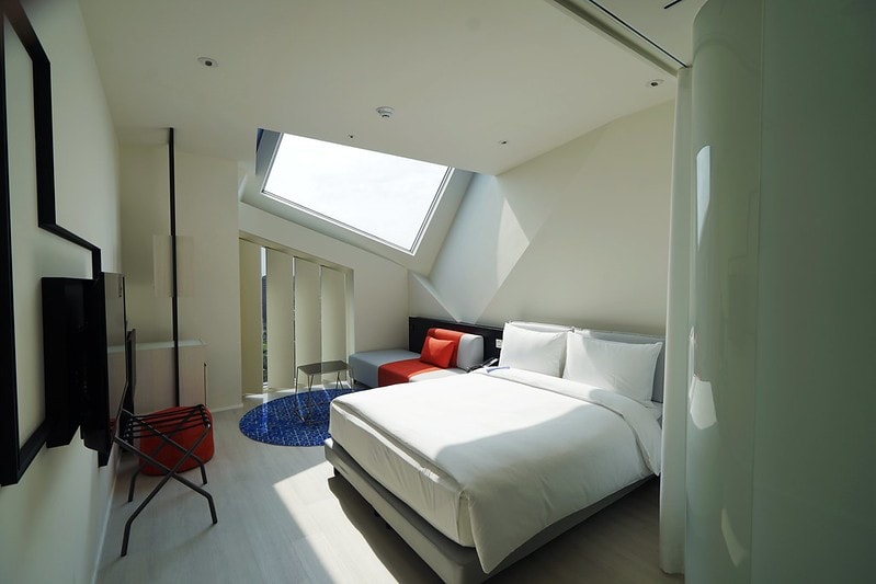 20251102-jnq7z 20251102-jnq7z