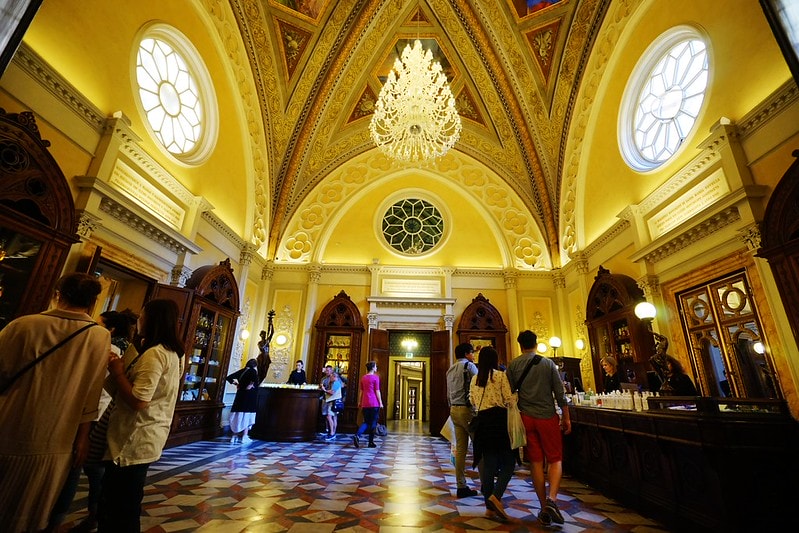 20251102-r46rv 20251102-r46rv