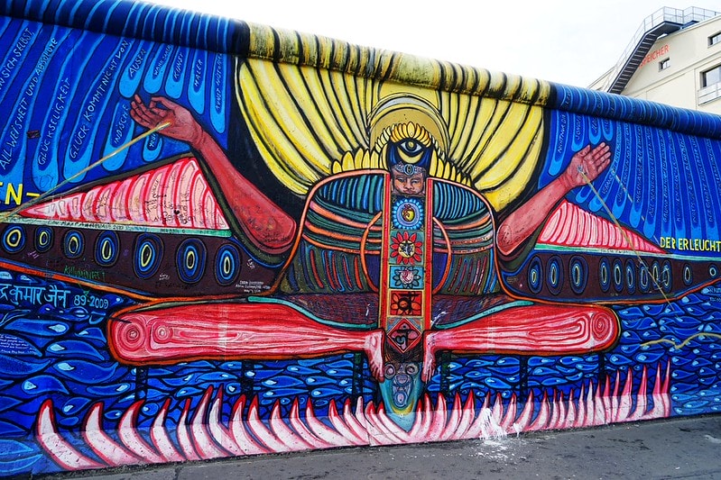 20251102-0mpov 20251102-0mpov