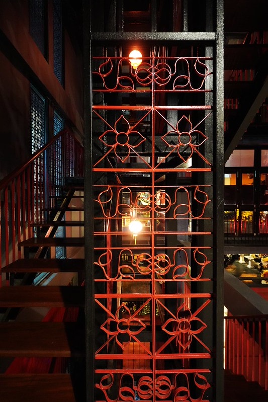 20251102-4v0ua 20251102-4v0ua