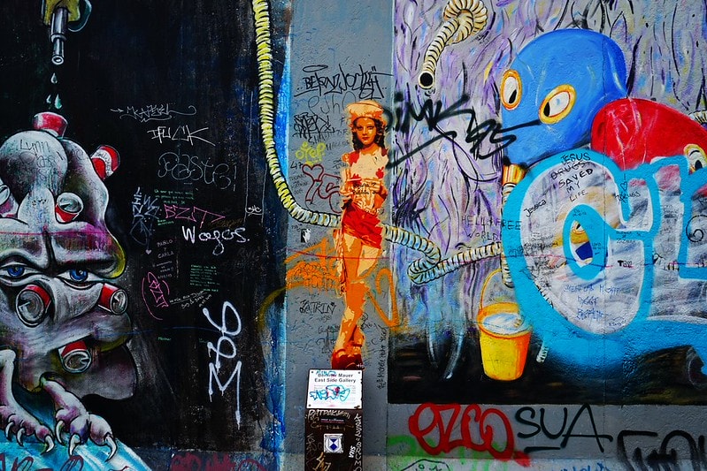 20251102-5w8lr 20251102-5w8lr