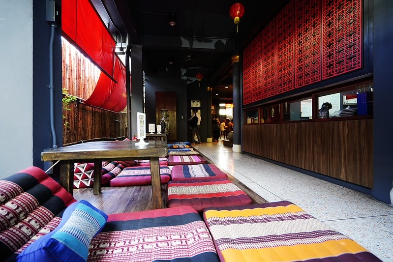 20251102-8yq9s 20251102-8yq9s